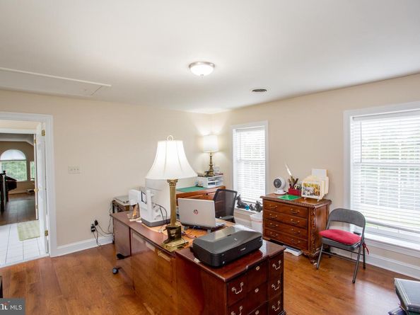 5584 Lower Mountain Road, New Hope PA 18938