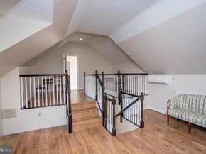 5584 Lower Mountain Road, New Hope PA 18938