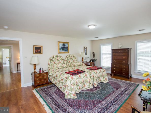 5584 Lower Mountain Road, New Hope PA 18938