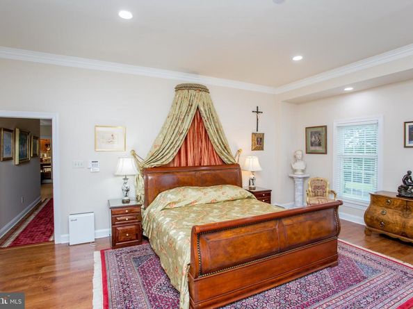 5584 Lower Mountain Road, New Hope PA 18938