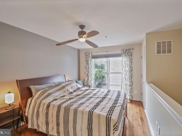 586 Regent Place NE, Washington DC 20017