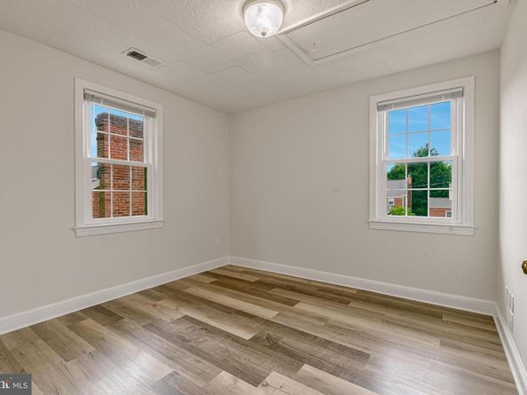 2807 Arlington Boulevard 301, Arlington VA 22201
