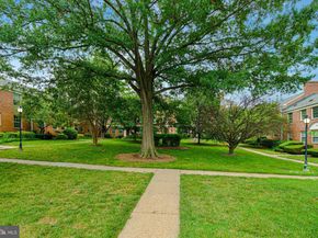 2807 Arlington Boulevard 301, Arlington VA 22201