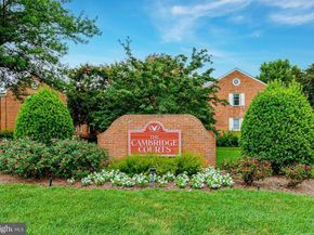 2807 Arlington Boulevard 301, Arlington VA 22201