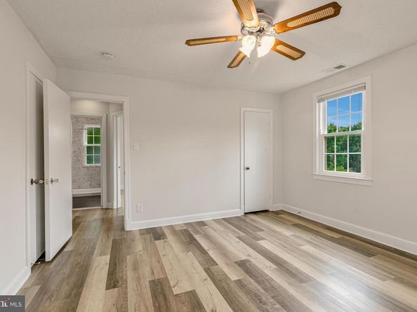 2807 Arlington Boulevard 301, Arlington VA 22201