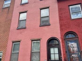 1016 Winter Street