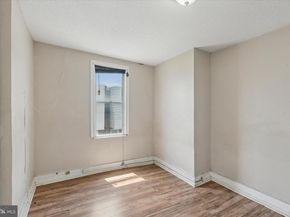 894 Granite Street, Philadelphia PA 19124