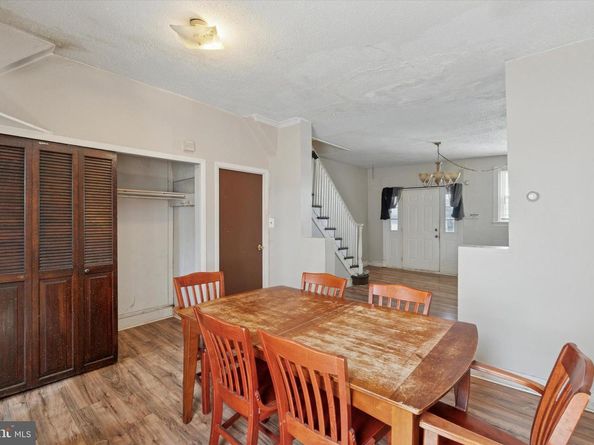 894 Granite Street, Philadelphia PA 19124