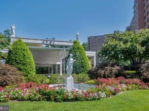 4201 Cathedral Avenue NW 303E, Washington DC 20016