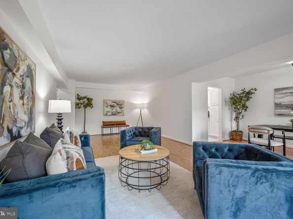 4201 Cathedral Avenue NW 303E, Washington DC 20016