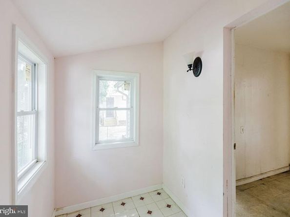 722 32nd Street SE, Washington DC 20019