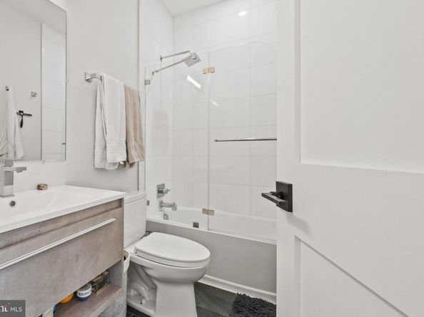 1509 D Street NE 2, Washington DC 20002