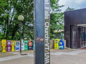 7004 Chestnut Avenue, Falls Church VA 22042