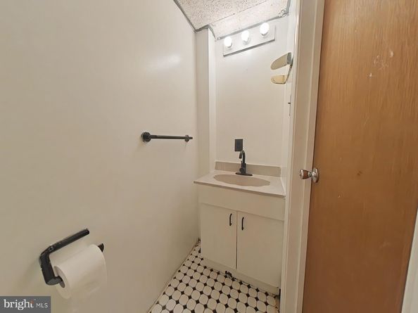 419 Gilpin Road, Upper Darby PA 19082