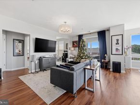 801 S Greenbrier Street 306, Arlington VA 22204