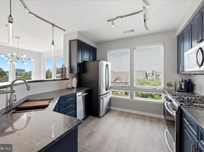 801 S Greenbrier Street 306, Arlington VA 22204