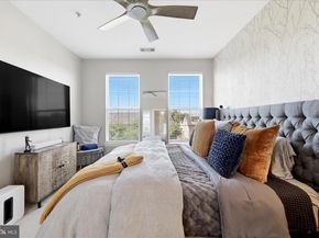 801 S Greenbrier Street 306, Arlington VA 22204