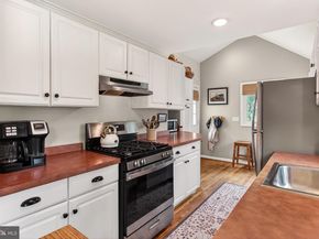 3304 Slade Run Drive, Falls Church VA 22042