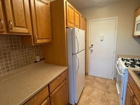 7900 Old York Road 804A, Elkins Park PA 19027