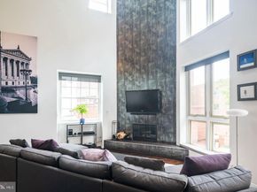 802 Locust Street 205, Philadelphia PA 19107