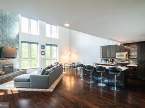 802 Locust Street 205, Philadelphia PA 19107