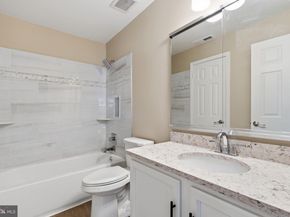2104 Brookhaven Drive, Yardley PA 19067