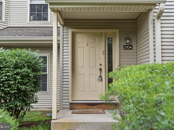2104 Brookhaven Drive, Yardley PA 19067