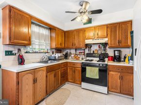 159 Saint Charles Street, Drexel Hill PA 19026