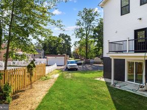 2370 Randolph Street, Huntingdon Valley PA 19006