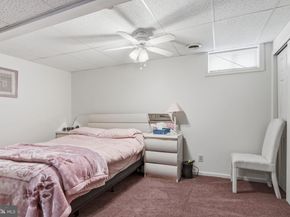 2732 Woodsview Drive, Bensalem PA 19020