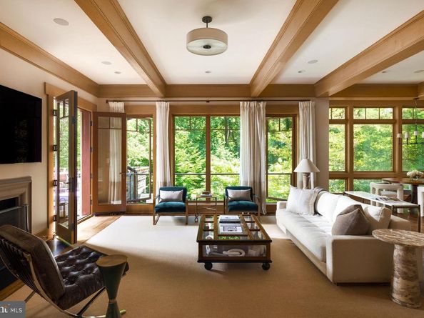 2155 Dunmore Lane NW, Washington DC 20007