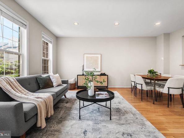 349 Livermore Lane, Alexandria VA 22304