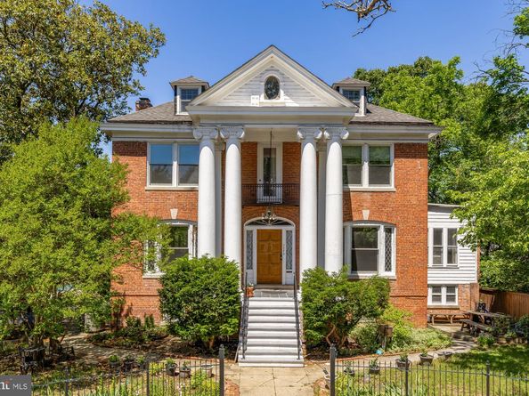 3446 Oakwood Terrace NW, Washington DC 20010