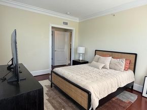 910 Powhatan Street 304S, Alexandria VA 22314