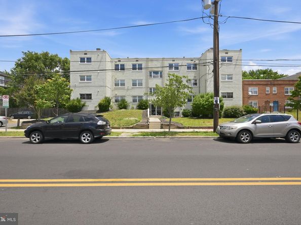 4810 Quarles Street NE 205, Washington DC 20019