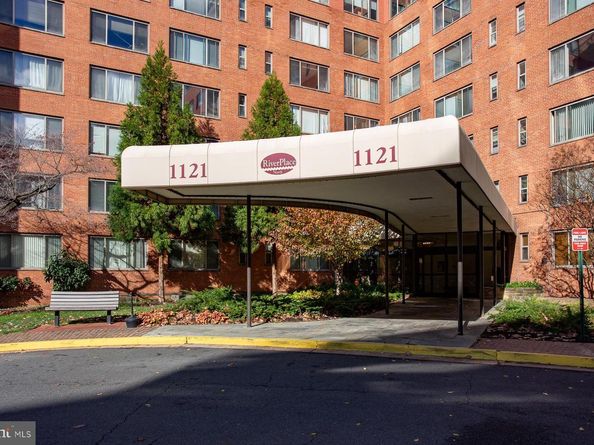 1121 Arlington Boulevard 348, Arlington VA 22209
