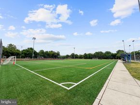 3601 5TH Street S 103, Arlington VA 22204