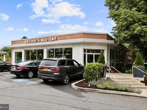 3601 5TH Street S 103, Arlington VA 22204