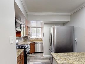 3700 N Rosser Street 204, Alexandria VA 22311