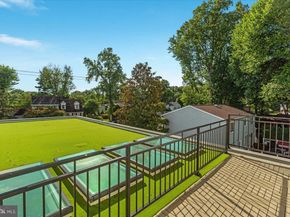 2841 Edgelea Road, Vienna VA 22181