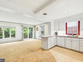 293 N Norwinden Drive, Springfield PA 19064