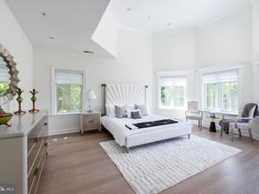 5821 Goldsboro Road, Bethesda MD 20817