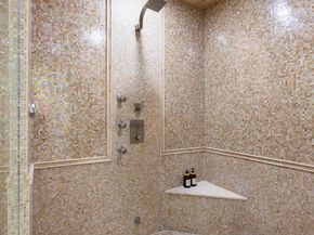 5821 Goldsboro Road, Bethesda MD 20817