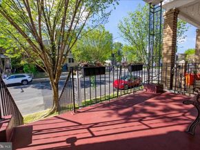 1704 Independence Avenue SE, Washington DC 20003