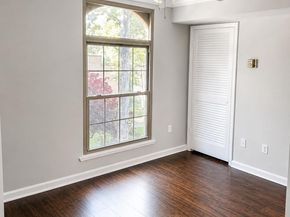 3300 Woodburn Village Drive 31, Annandale VA 22003