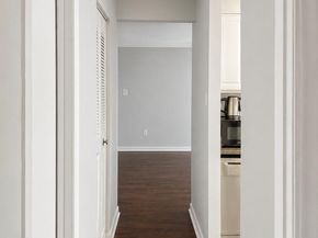 3300 Woodburn Village Drive 31, Annandale VA 22003