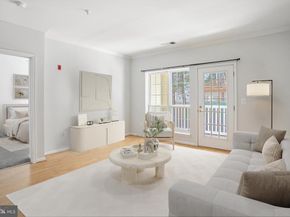 4560 Strutfield Lane 1212, Alexandria VA 22311