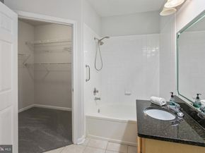 4560 Strutfield Lane 1212, Alexandria VA 22311