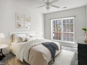 4560 Strutfield Lane 1212, Alexandria VA 22311