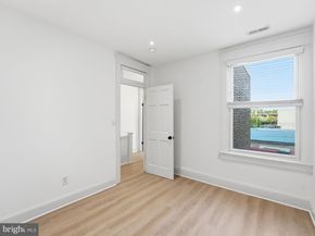 2111 4TH Street NE, Washington DC 20002